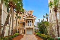 112 Sandprint Cir Destin, FL