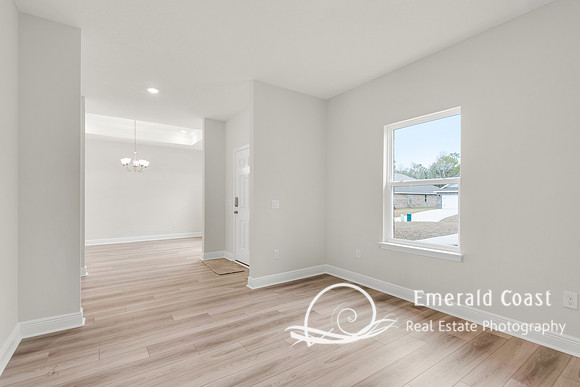 6233 Carson Dr_20230202_053