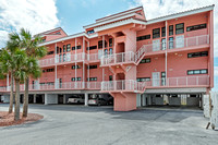 256 Palm Beach Club
