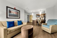 1 Queen Bed studio Suite20250314_027