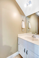 17195 Front Beach Rd TH2_20181001_059