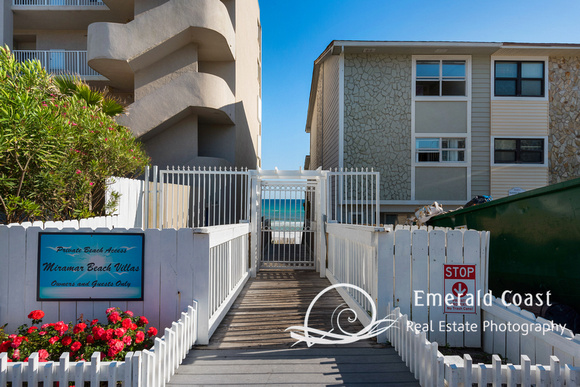 BeachVillas Beach Access_20180417_199