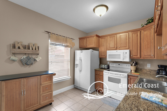 6079 Valhalla Ave_20211023_061