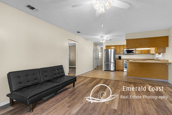 7714 Betty Louise Dr_20231218_047