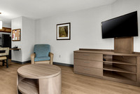 1 Queen Bed studio Suite20250314_031