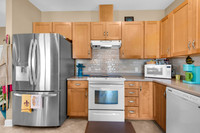 7519 White Sands Blvd_20250421_056