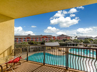 Unit407BeachResort20141218_036