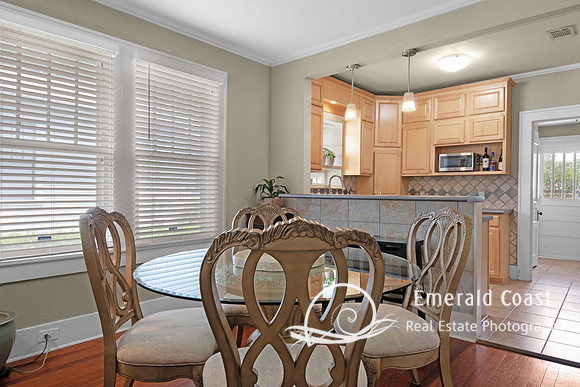 1109 Jackson St_20220502_063